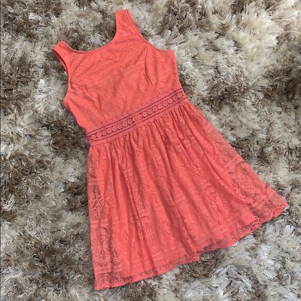 Coral Lace Dress - Size S (EUC)